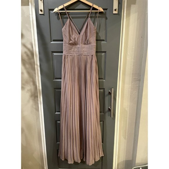 LULUS Light Grey Maxi Dress Size Small - Picture 8 of 8